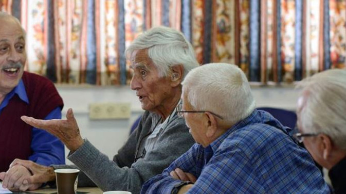 ניצולי שואה