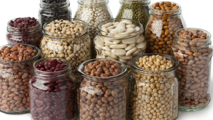 קטניות ואגוזים