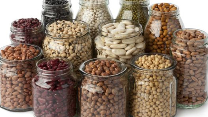 קטניות ואגוזים