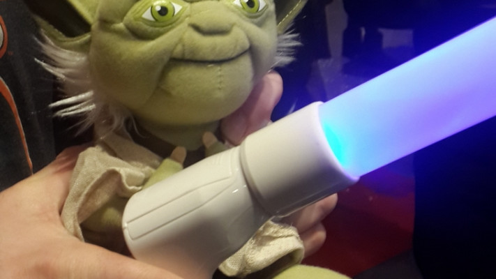  מאסטר יודה וחרב האור. צילום: יובל בר