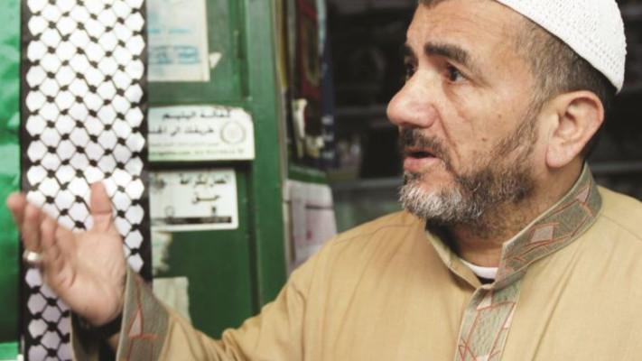 אבו אמס, אימאם במסגד בנצרת. צילום: אריאל בשור