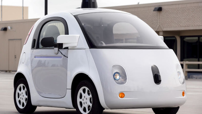 המכונית החכמה של  גוגל: הנהג כבר בפנים. 