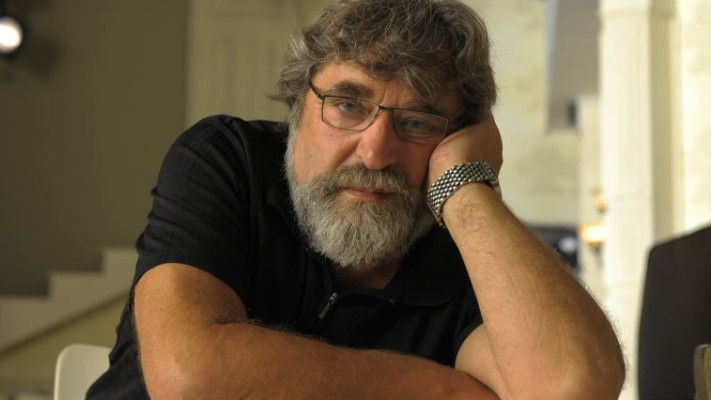 &quot;רוקח כישופים&quot;. אריה צילום: ראובן קסטרו