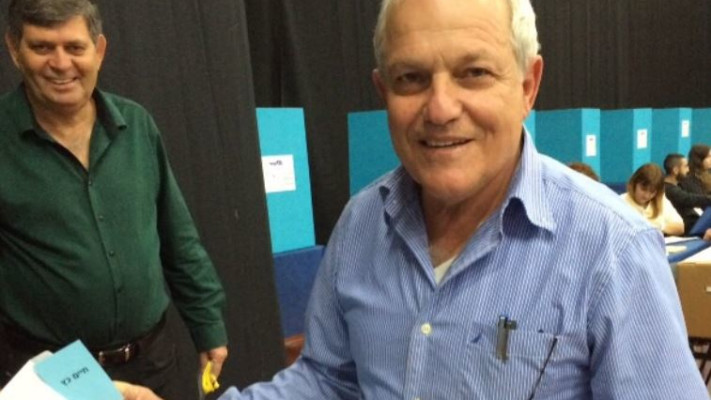 שר הרווחה חיים כץ. &quot;קשרים חברתיים ועסקיים אינטנסיביים&quot;