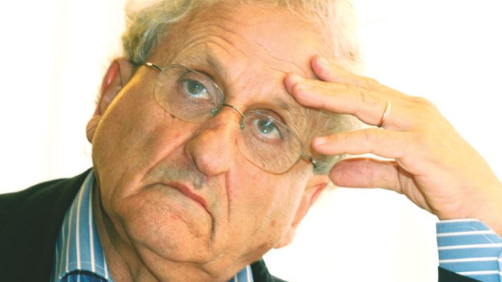 &quot;מציג את הערבים כפרטנרים שווי ערך&quot;, א.ב יהושע. צילום: פלאש 90