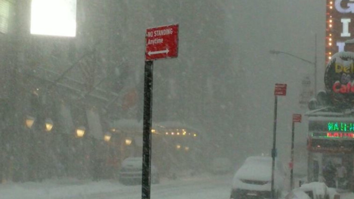 סופת שלגים בטיימס סקוור. צילום: שלמה בר