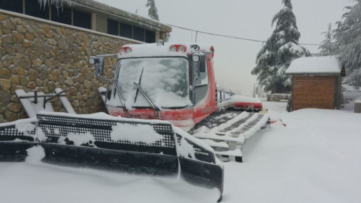 מפלסות מוכנות לפעילות בחרמון. צילום: אתר החרמון