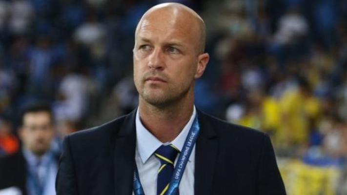 קרויף. לדעתו בניון צריך לשחק יותר. צילום: ערן לוף