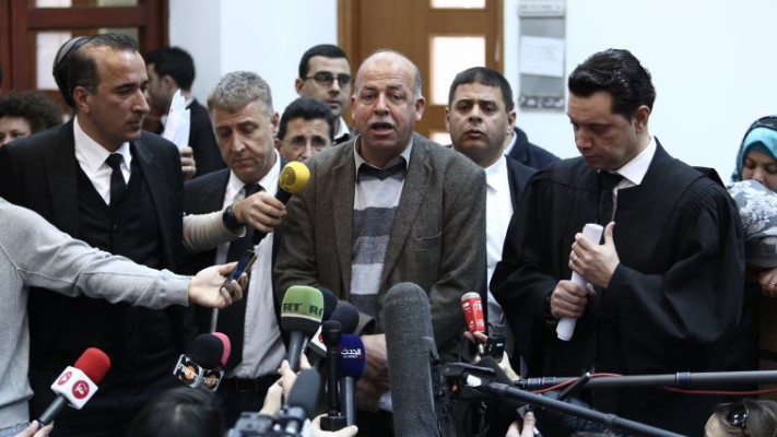 אביו של מוחמד אבו חד'יר בבית המשפט, היום. צילום: יונתן סינדל, פלאש 90