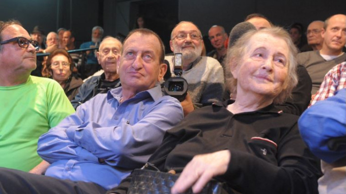 אשתו של בן סירא, עדינה, ורון חולדאי. צילום: אבשלום ששוני