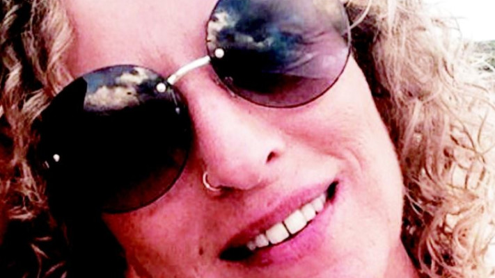 &quot;קשה להם למצוא משפחה מאמצת&quot;. טלי דובדבני