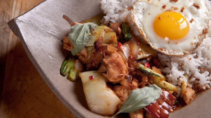 &quot;ביבימבאפ&quot; של &quot;מינה טומיי&quot;. צילום: שרית גופן