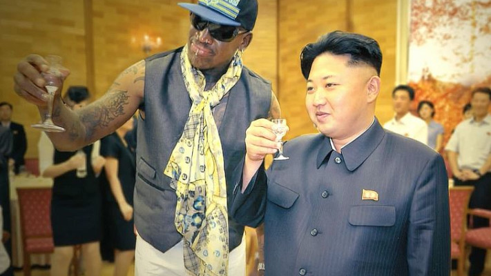 דניס רודמן וקים ג'ונג און בצפון קוריאה. צילום: באדיבות ערוץ 8