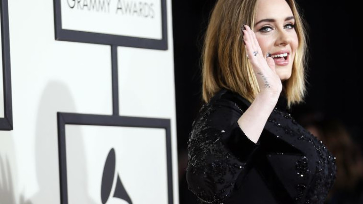 אדל בטקס פרסי הגראמי. צילום: רויטרס