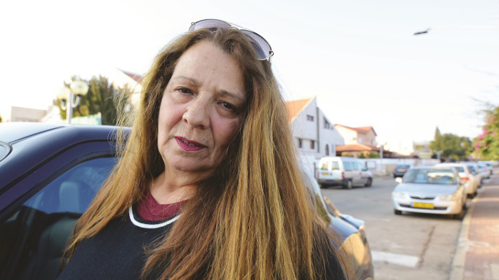 אם יחזור, המשפחה תסייע לו בכל מה שיבקש&quot;. האחות מירי. צילום: דורון גולן, סוכנות ג'יני&quot;