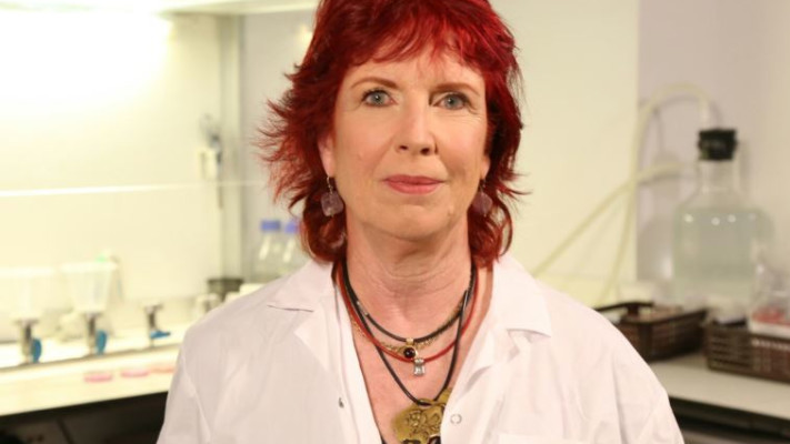 ד&quot;ר עירית וייזר, מנהלת המכון למיקרוביולוגיה. צילום: יח&quot;צ