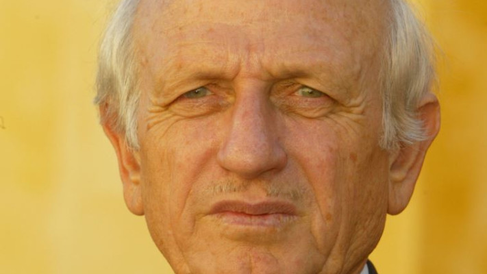 &quot;אווירה שמאלנית&quot; אביה של אזולאי, אנדרה. צילום: GETTY IMAGES