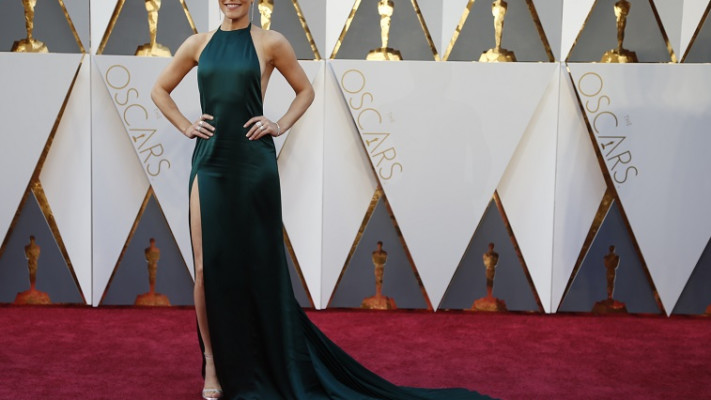 רייצ'ל מקאדמס. הסרט בכיכובה גרף את הפרס הגדול