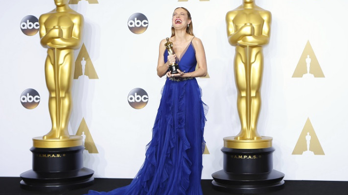 ברי לארסון. את הכי יפה כשכיף לך