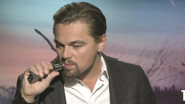 ליאונרדו דיקפריו מעשן. צילום מסך