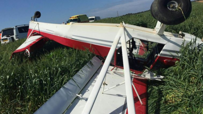 המטוס הקל שהתרסק סמוך לבני ציון. צילום: דוברות מד&quot;א