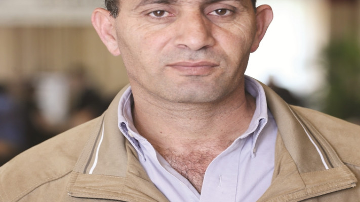 &quot;הפלסטינים לא הרגו שישה מיליון ישראלים, והישראלים לא הרגו שישה מיליון פלסטינים&quot;. באסם עראמין. צילום: מירי צחי