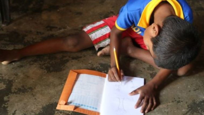 בן השש מסרי לנקה. צילום מסך bbc