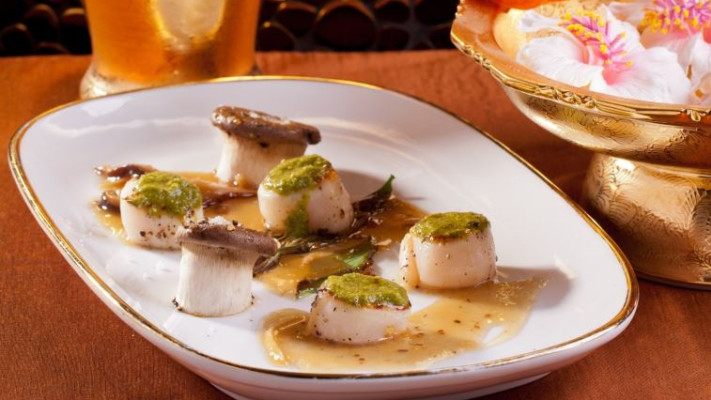 סקאלופס ב&quot;ניטן תאי&quot;. צילום: בועז לביא