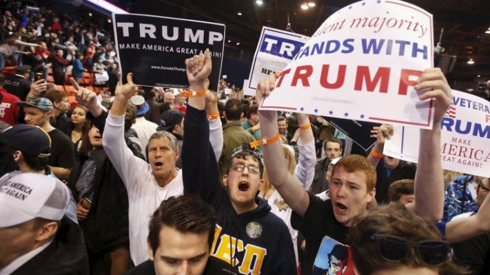 עימותים קשים בעצרת. צילום: רויטרס 