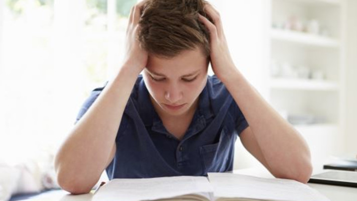 נער הסובל מהפרעת קשב וריכוז, אילוסטרציה