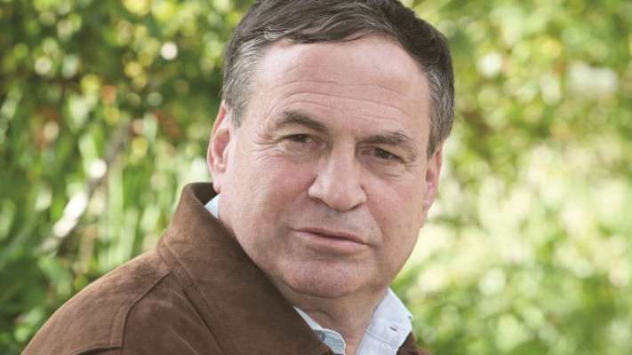 &quot;תמיכה משונה&quot;, עוזי דיין. צילום: מירי צחי