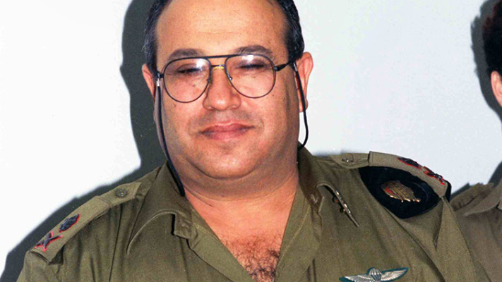 &quot;מאז מתמיד רצה להיות גנרל&quot;. מאיר דגן בימיו בצבא. צילום: דובר צה&quot;ל