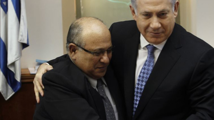 ראש הממשלה נתניהו ומאיר דגן עם סיום תפקידו כראש המוסד. צילום: רויטרס