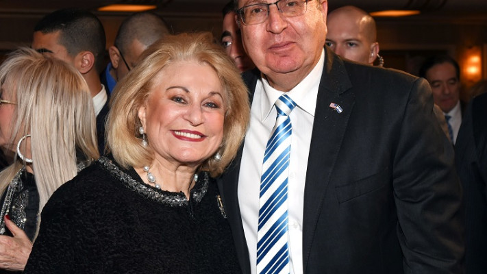 בוגי יעלון עם נילי פאליק