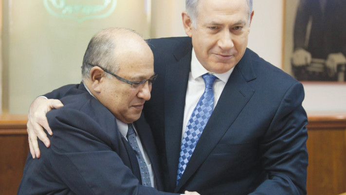 דגן עם ראש הממשלה נתניהו. צילום: אמיל סלמן, פלאש 90