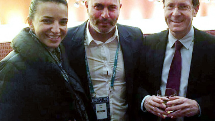 יצחק הרצוג, ליאור רז ולוסי אהריש