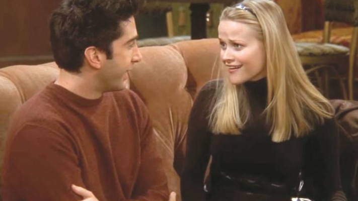 ריס ווית'רספון בסדרה &quot;חברים&quot;. צילום מסך מיוטיוב