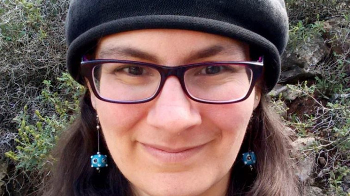 &quot;הגברים חוזרים הביתה ואנחנו יוצאות לקריאת המגילה&quot;. טובי קורן