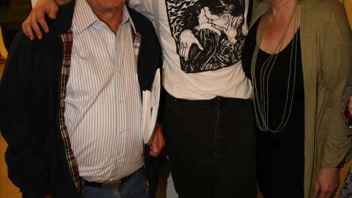 דיווה	. טום באום