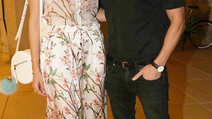 שיר הפרחה‏. אלכסה דול עם רז זלצרמן