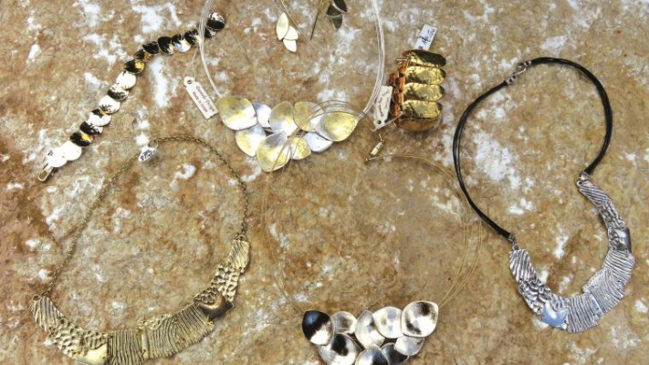 תכשיטים בר יוסף בכרמי יוסף. צילום: מיטל שרעבי