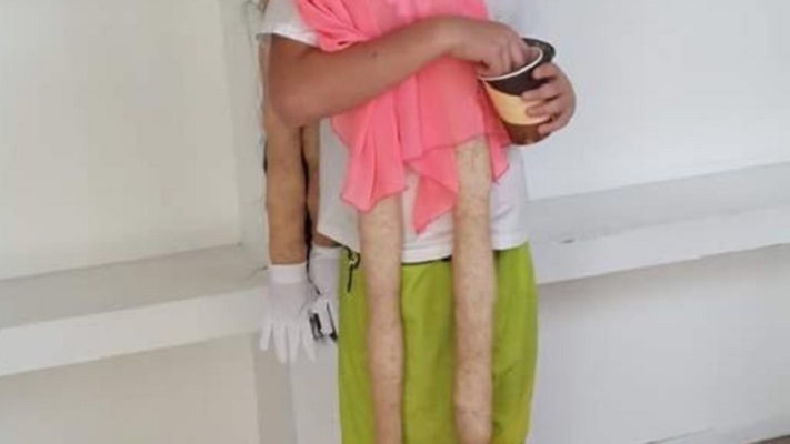 משעשע, תודו, תודה! תחפושת &quot;טילטיל ורוסלנה&quot;