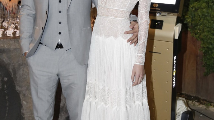 בשעה טובה. שביט ויזל ואוהד בן נון כחתן-כלה מסורתיים (צילומים: אלירן אביטל)