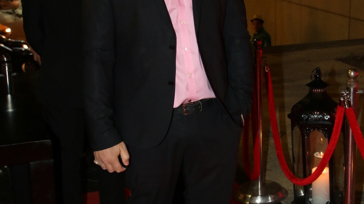 כל הנשים יפות, הא? שלומי סרנגה