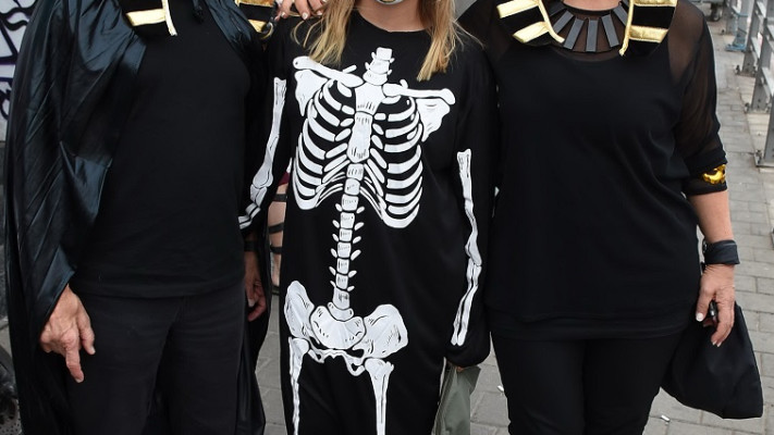 טלי, אלינור ואבי אנג'ל