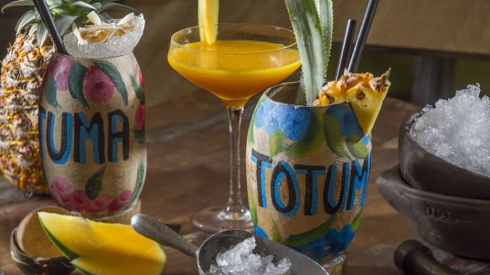 קוקטיילים ב&quot;טוטומה&quot;. צילום: אנטולי מיכאלו