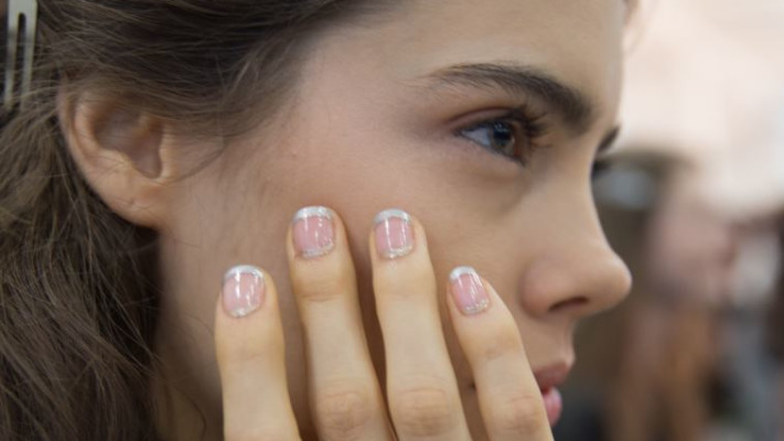 המהפכה הצרפתית בציפורניים. צילום: יח&quot;צ OPI