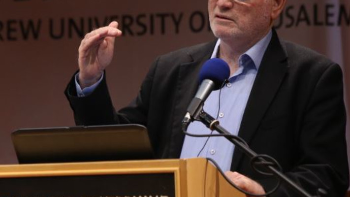 עמוס גלעד, ראש האגף המדיני-בטחוני במשרד הביטחון