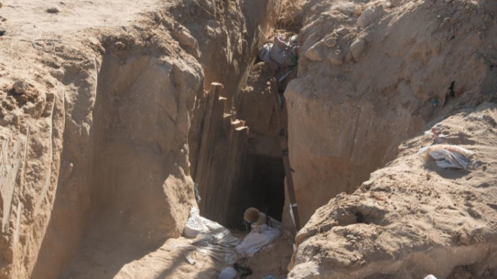 מנהרה שנחשפה בדרום עזה. צילום: דובר צה&quot;ל 