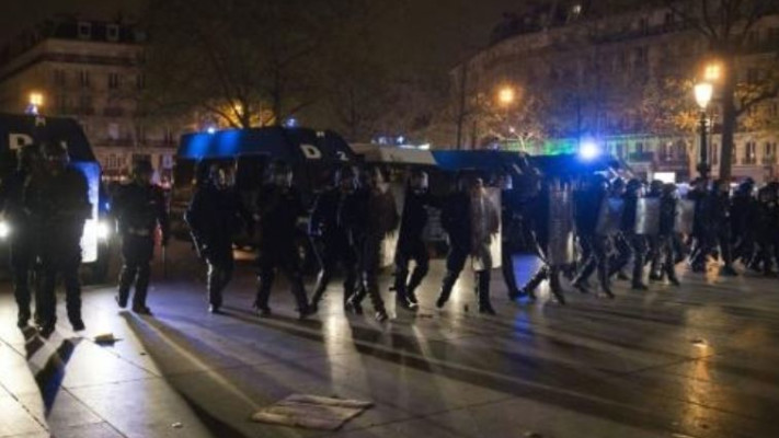 עימותים בפריז. צילום: AFP